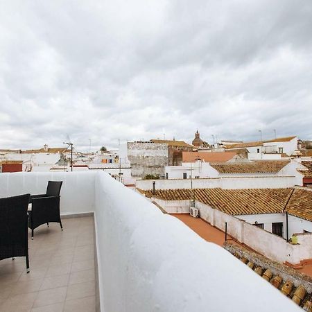 Piso Con Terraza Y Vistas Espectaculares Lejlighed Carmona  Eksteriør billede