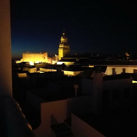 Piso Con Terraza Y Vistas Espectaculares Lejlighed Carmona  Eksteriør billede