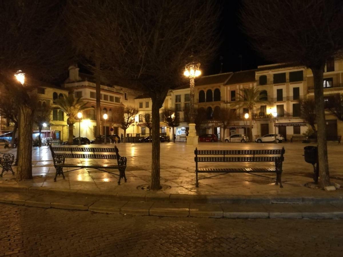 Piso Con Terraza Y Vistas Espectaculares Lejlighed Carmona  Eksteriør billede