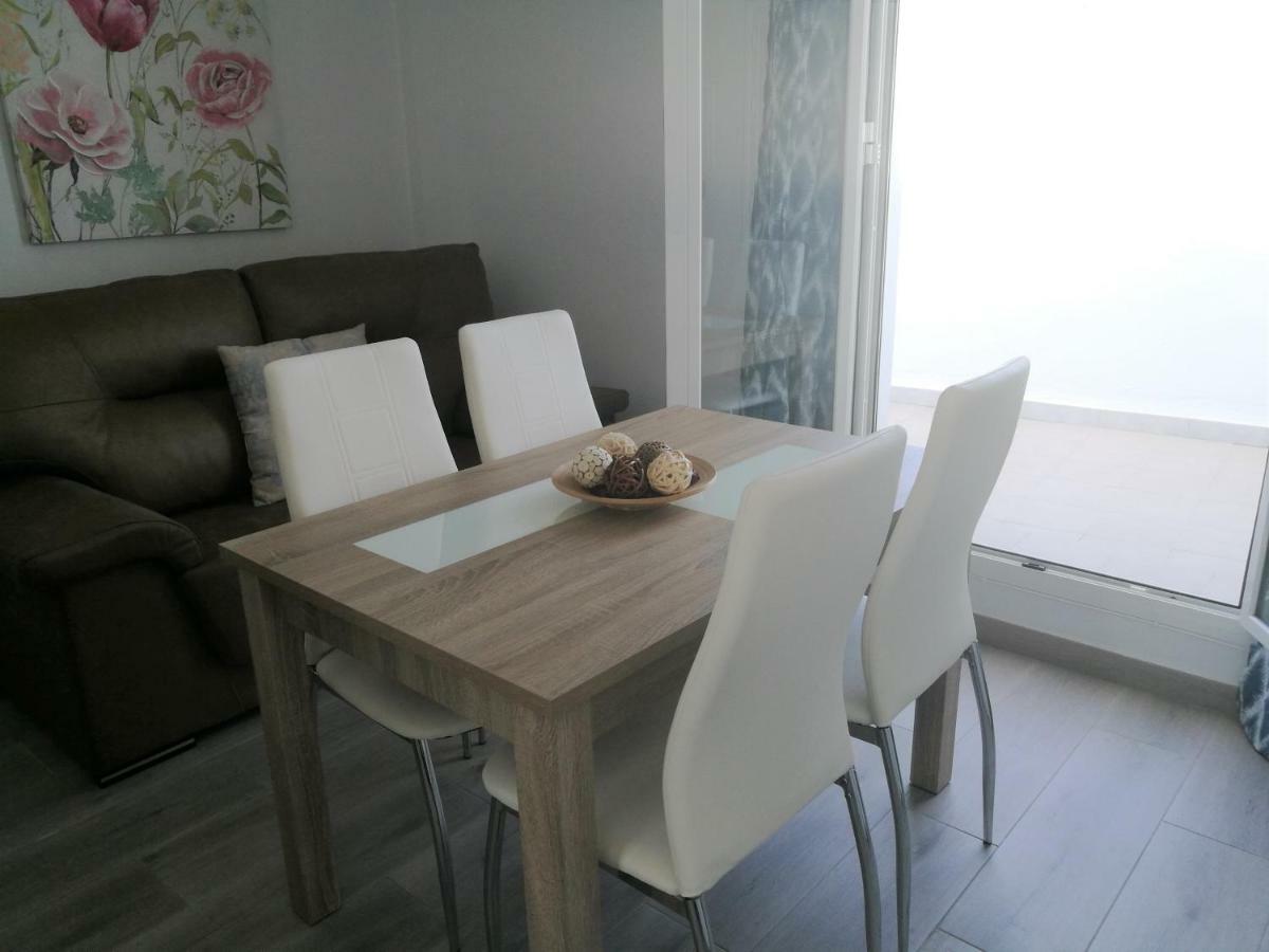 Piso Con Terraza Y Vistas Espectaculares Lejlighed Carmona  Eksteriør billede